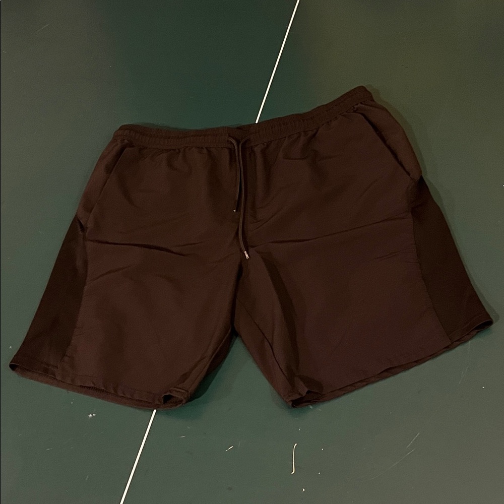 Black Hybrid Everyday Shorts